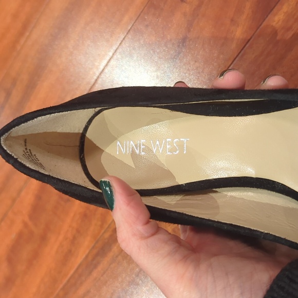 Nine West Pumps size 5 Black - Picture 4 of 6